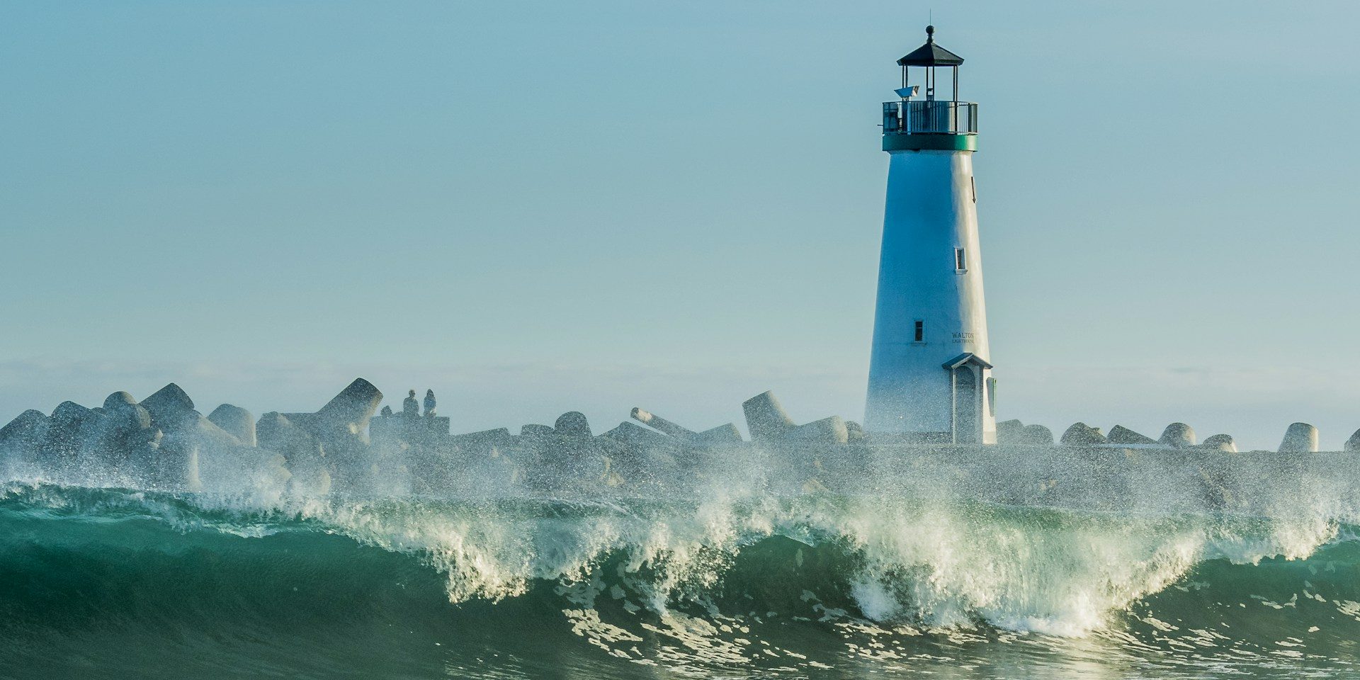 alfred-leung-IW__uoaF248-unsplash